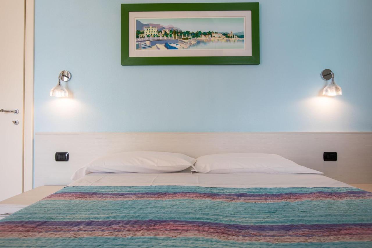 Residence Cafelicita - Promotion - Apartments Lake View - Infinity Pool - Jacuzzi Gravedona Exterior foto